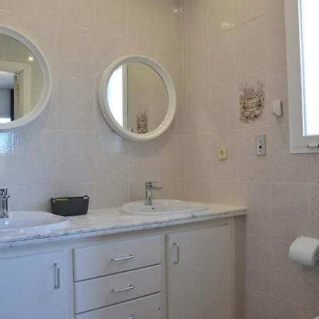 Casa Blanca A - L'estartit, Roca Maura - Es-323-59 Apartment